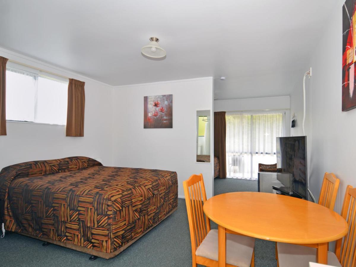 Celtic Motel Foxton Exterior photo